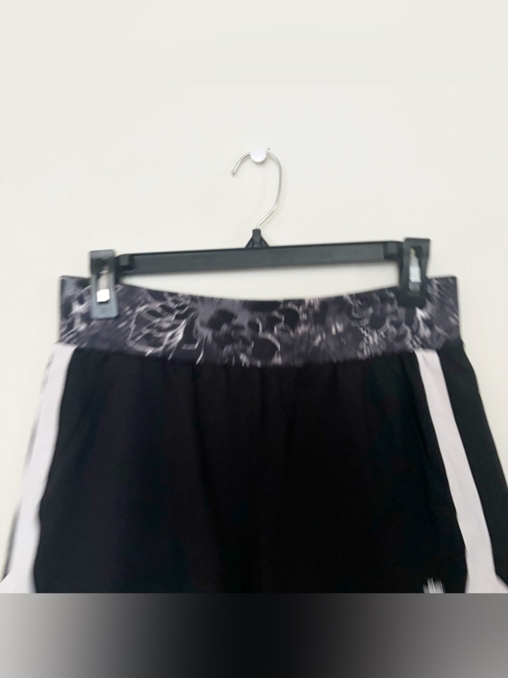 tek gear Black Athletic Shorts Gray Marble Waistband Womens Size Small Running - Picture 4 of 7